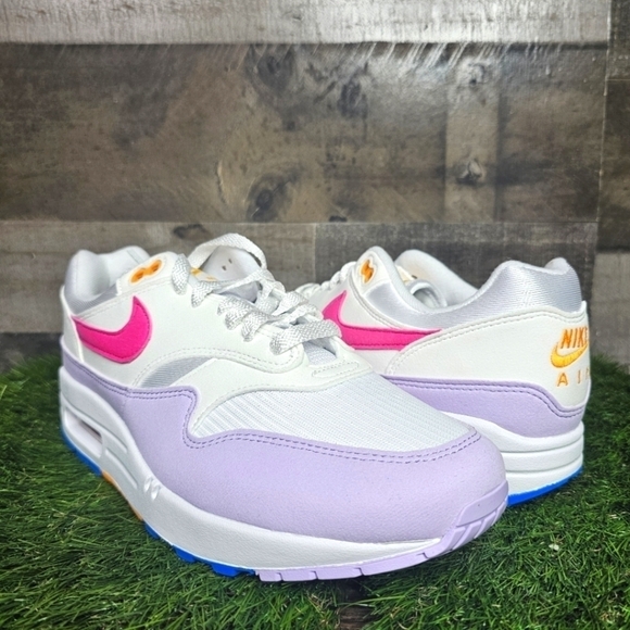 Nike Air Max 1 Casual Shoes - Picture 3 of 12
